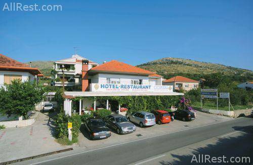 Trogirski Dvori Hotel 